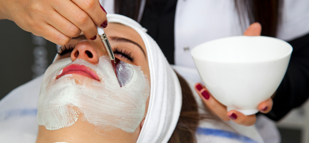 Gündüz ve Gece Cilt Bakımı Arasındaki Farklar